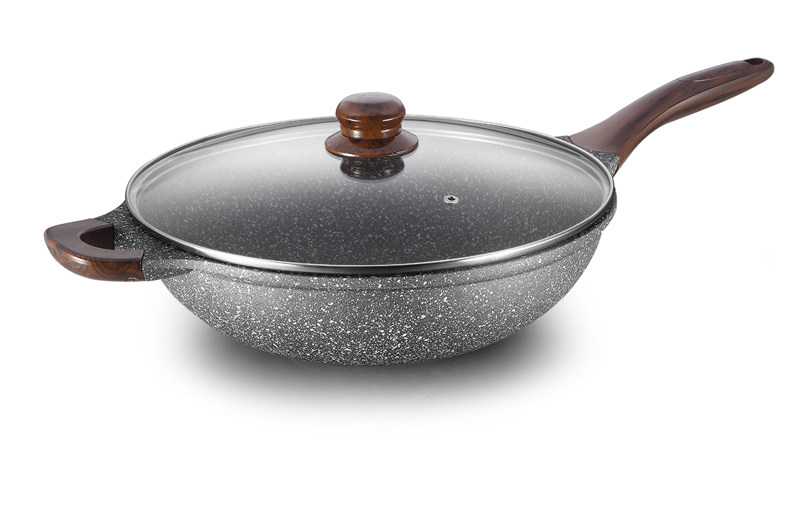 Cast aluminum wok pan with lid 